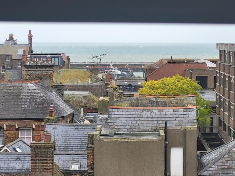 Stunning Sea View Flat
